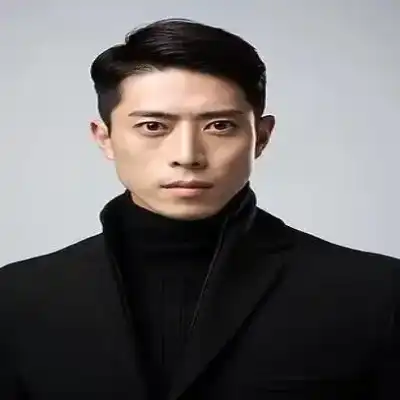 邱湛蓝